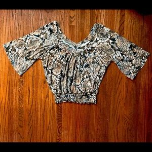 Snake skin pattern bell sleeve top